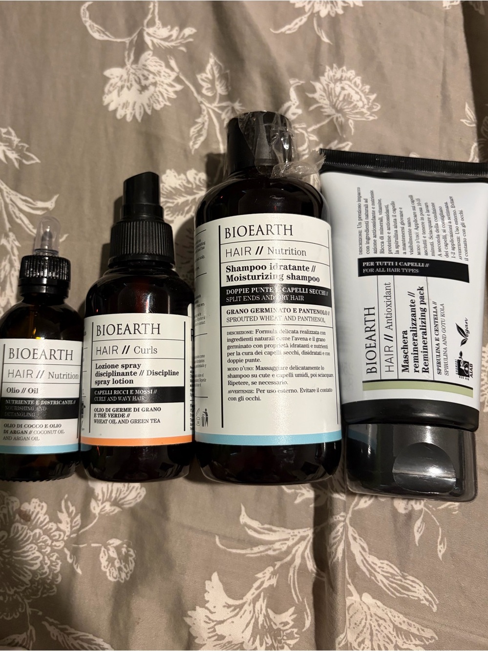 Earth Bioearth Hair Care Set in Black, White and Orange